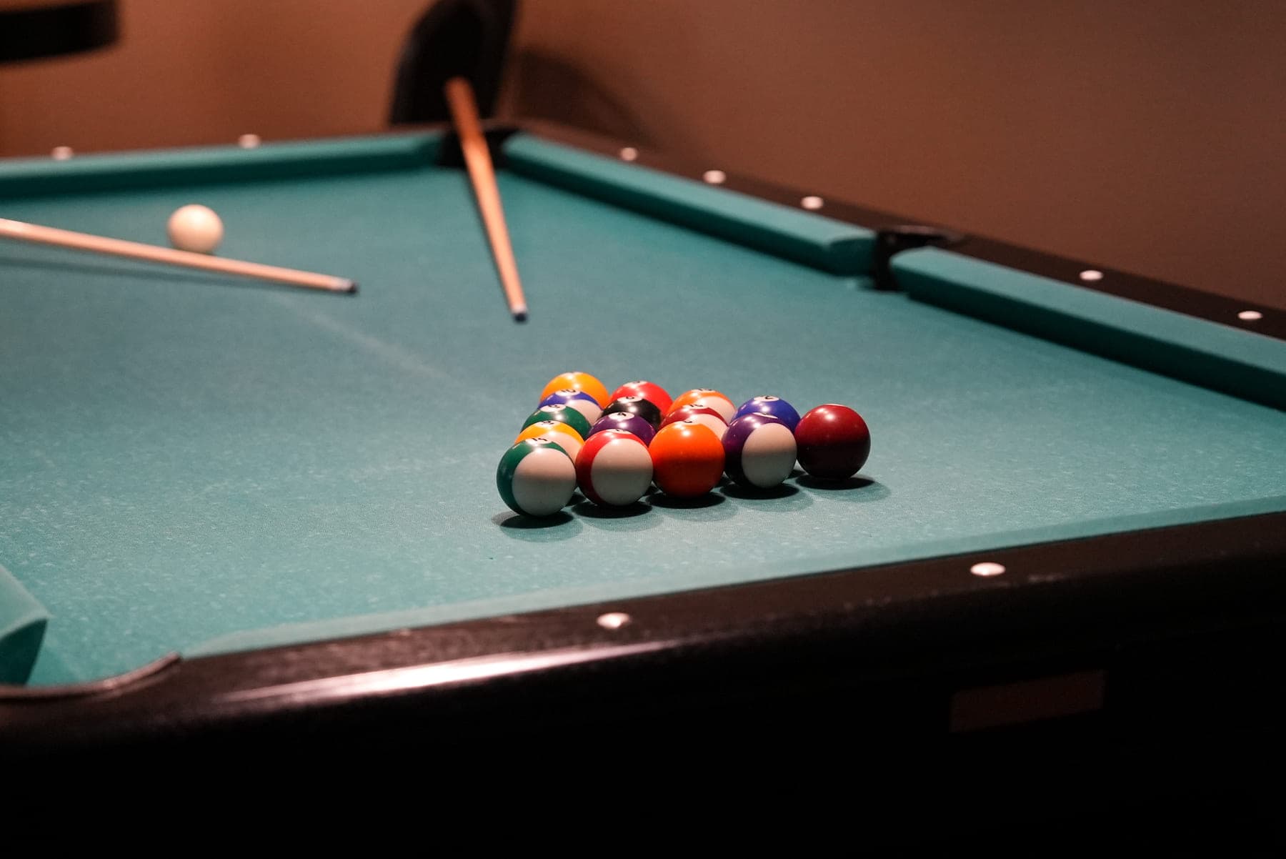 Billardtisch in einer BIG CASH Spielhalle